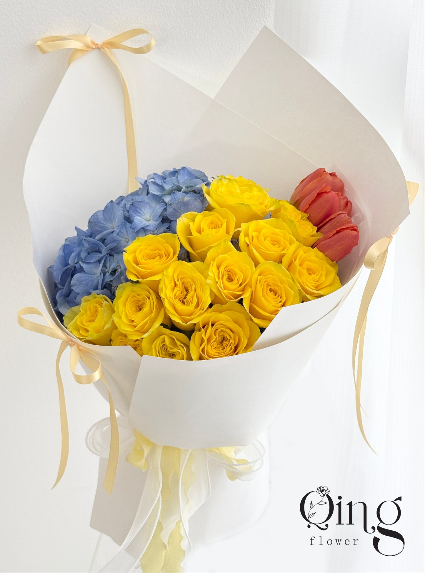 Bright Horizons Arrangement (HB 04)