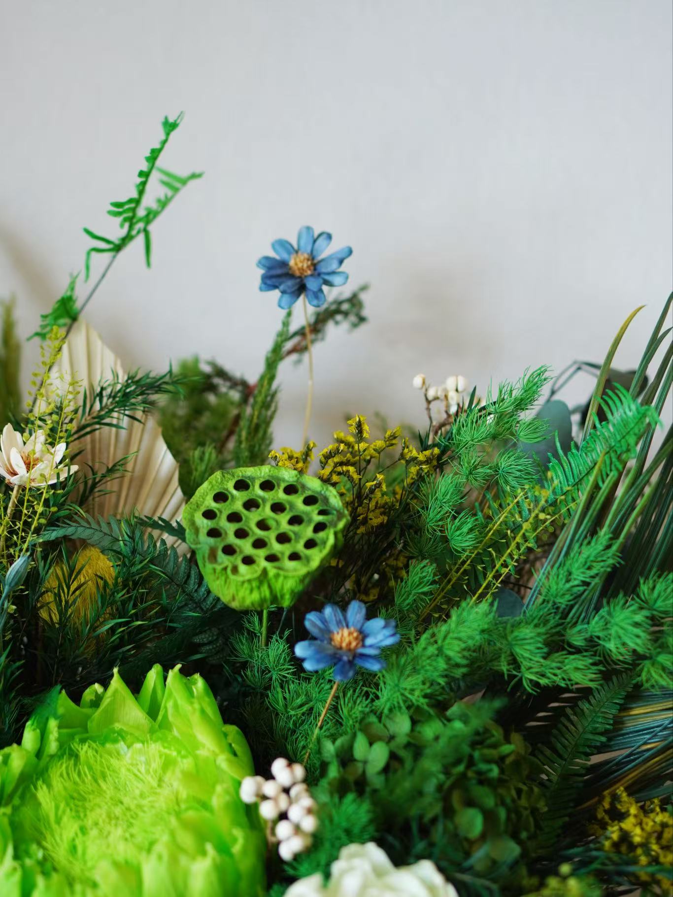 Verdant Enchantment Perserved Flower (PF 12)