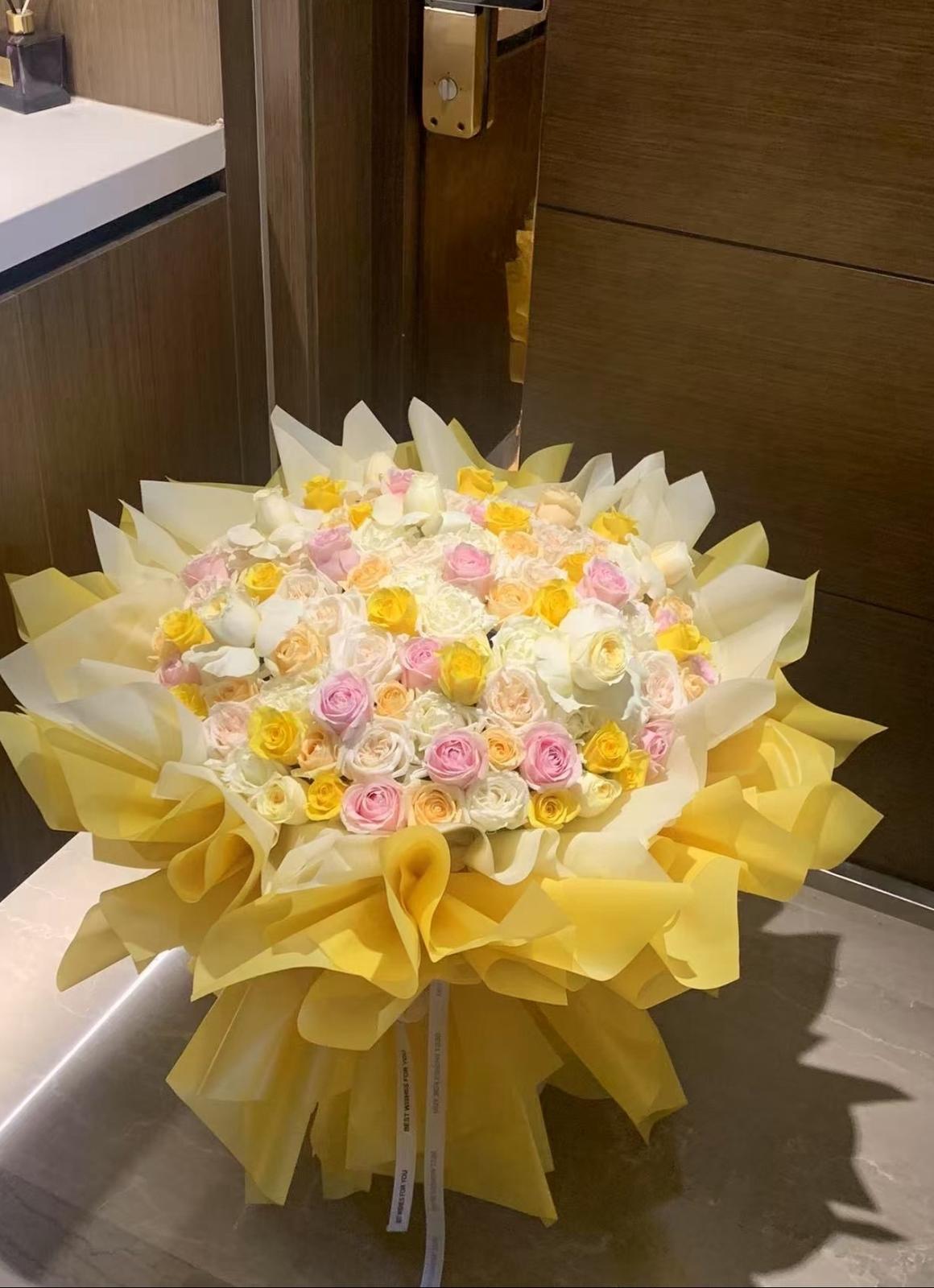 Fresh Flower Waterfall Decoration (FD 01)