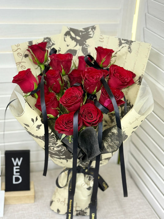 Thoughtful Flower Gifts That Make Your Partner Feel Cherished