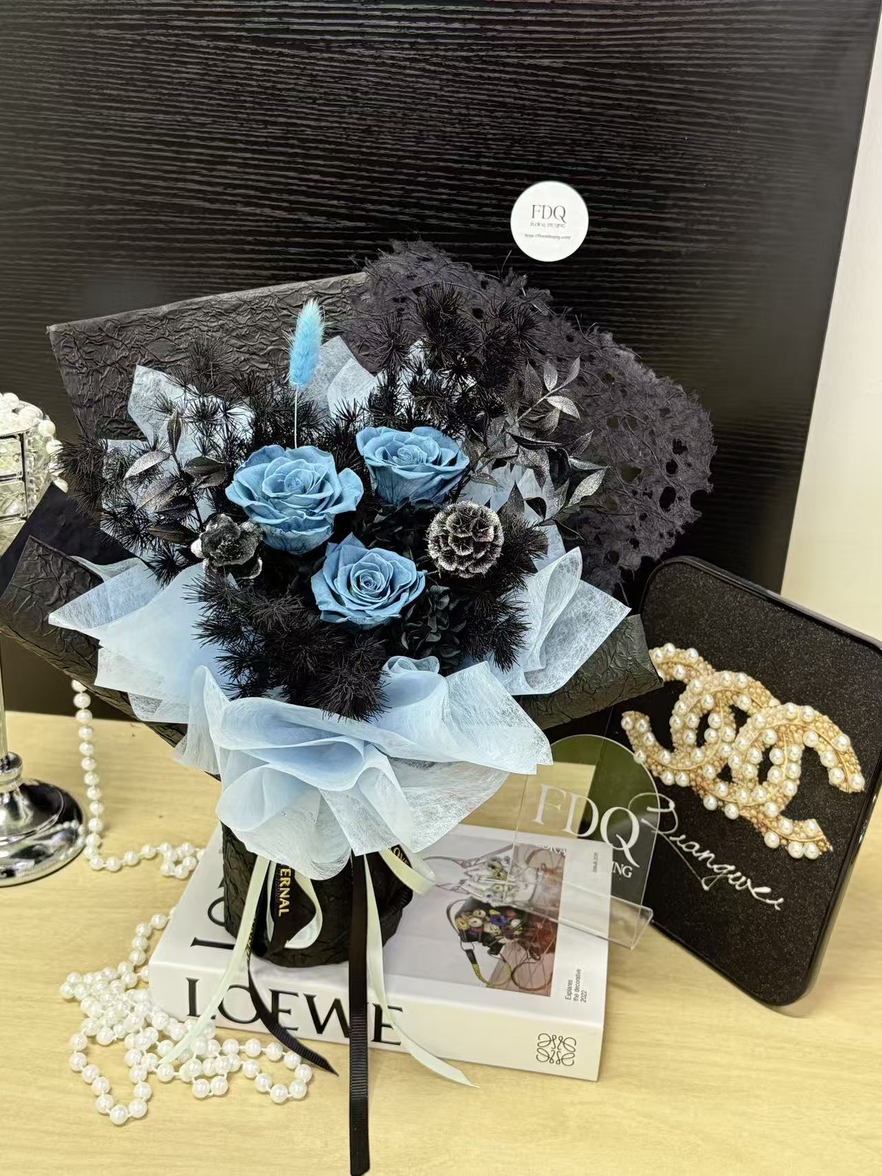 Blue Black Little Preserved Flowers