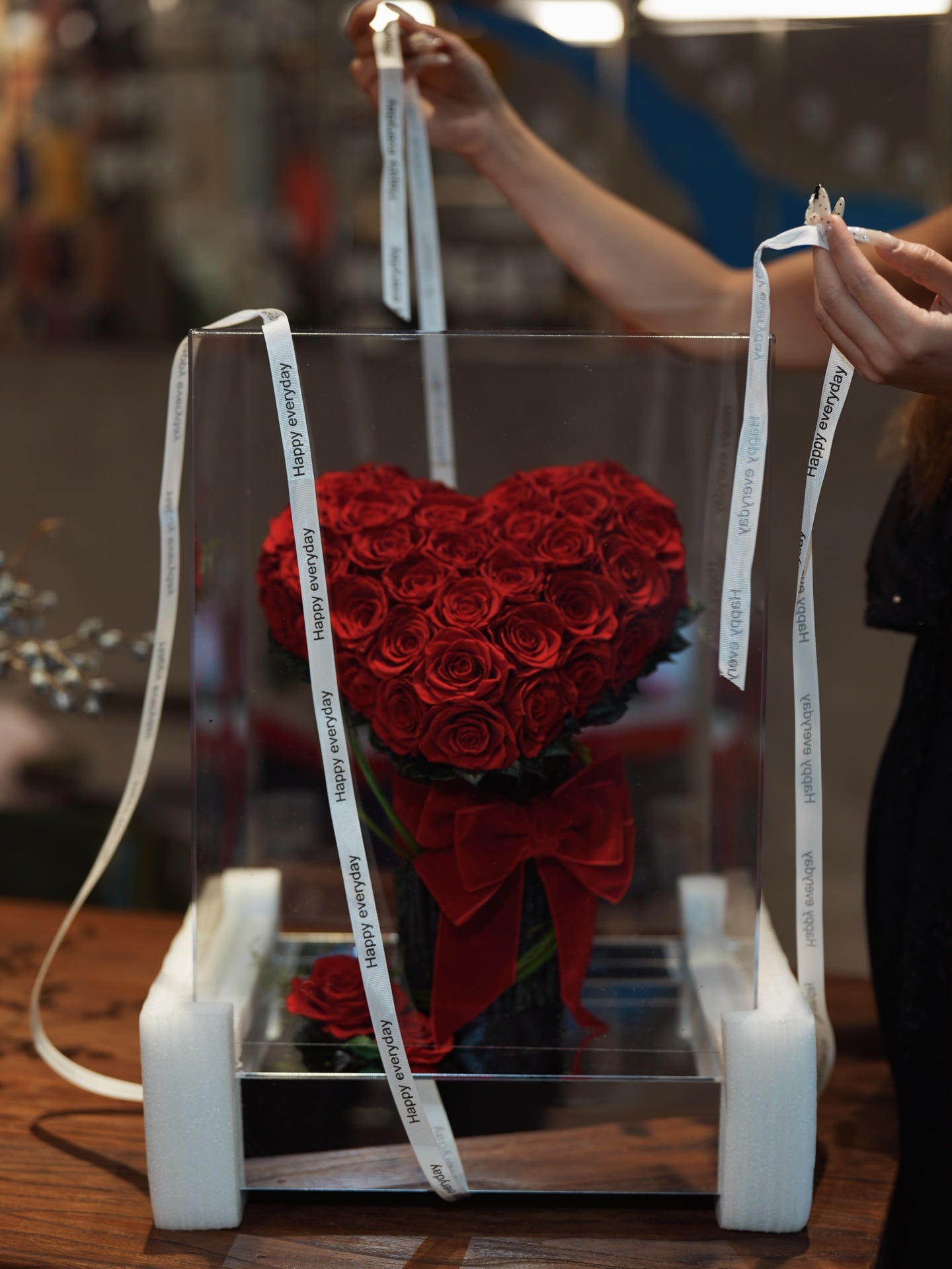 Three-dimensional Preserved Flower Arrangement