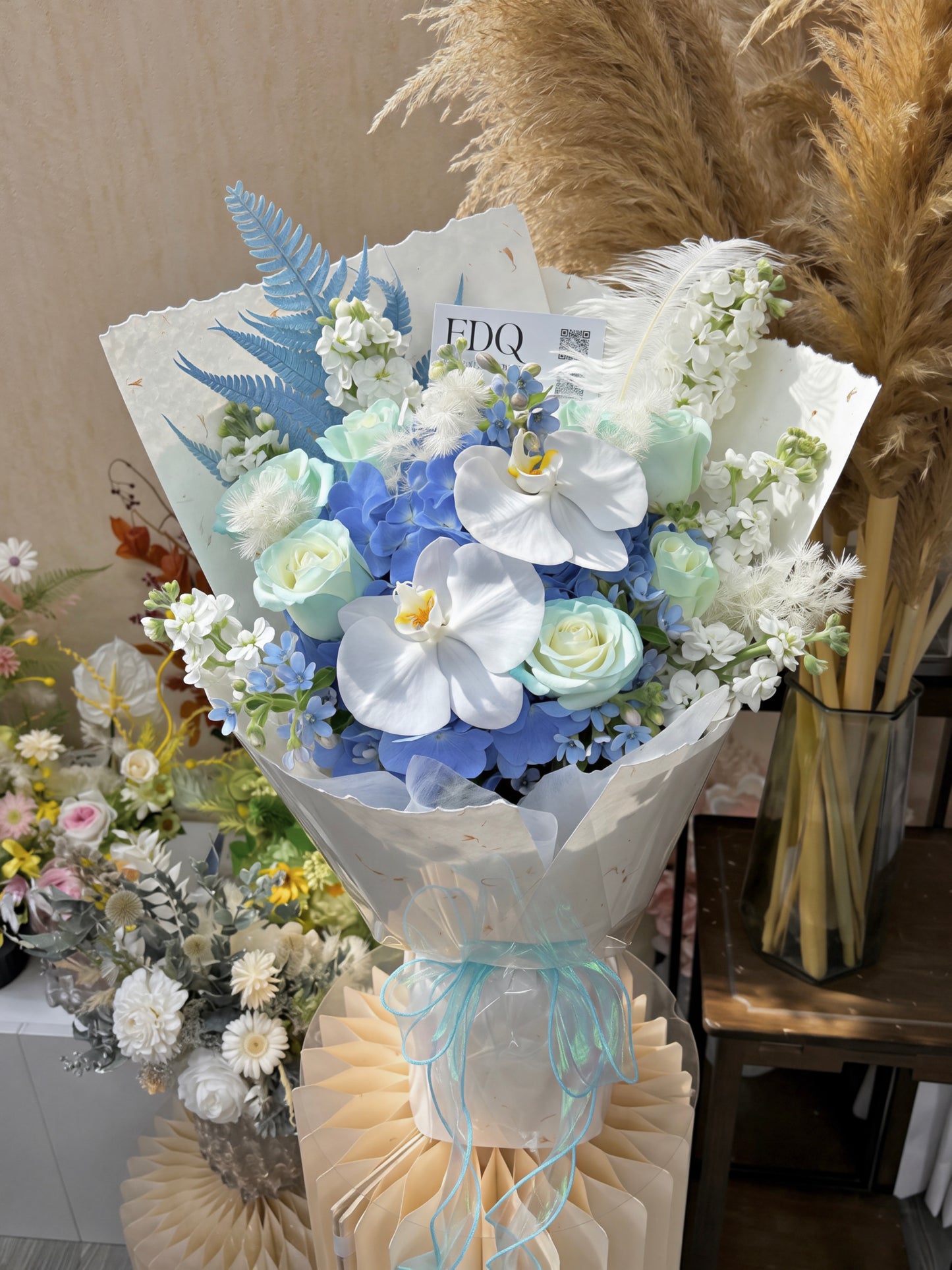 蓝白色系花束