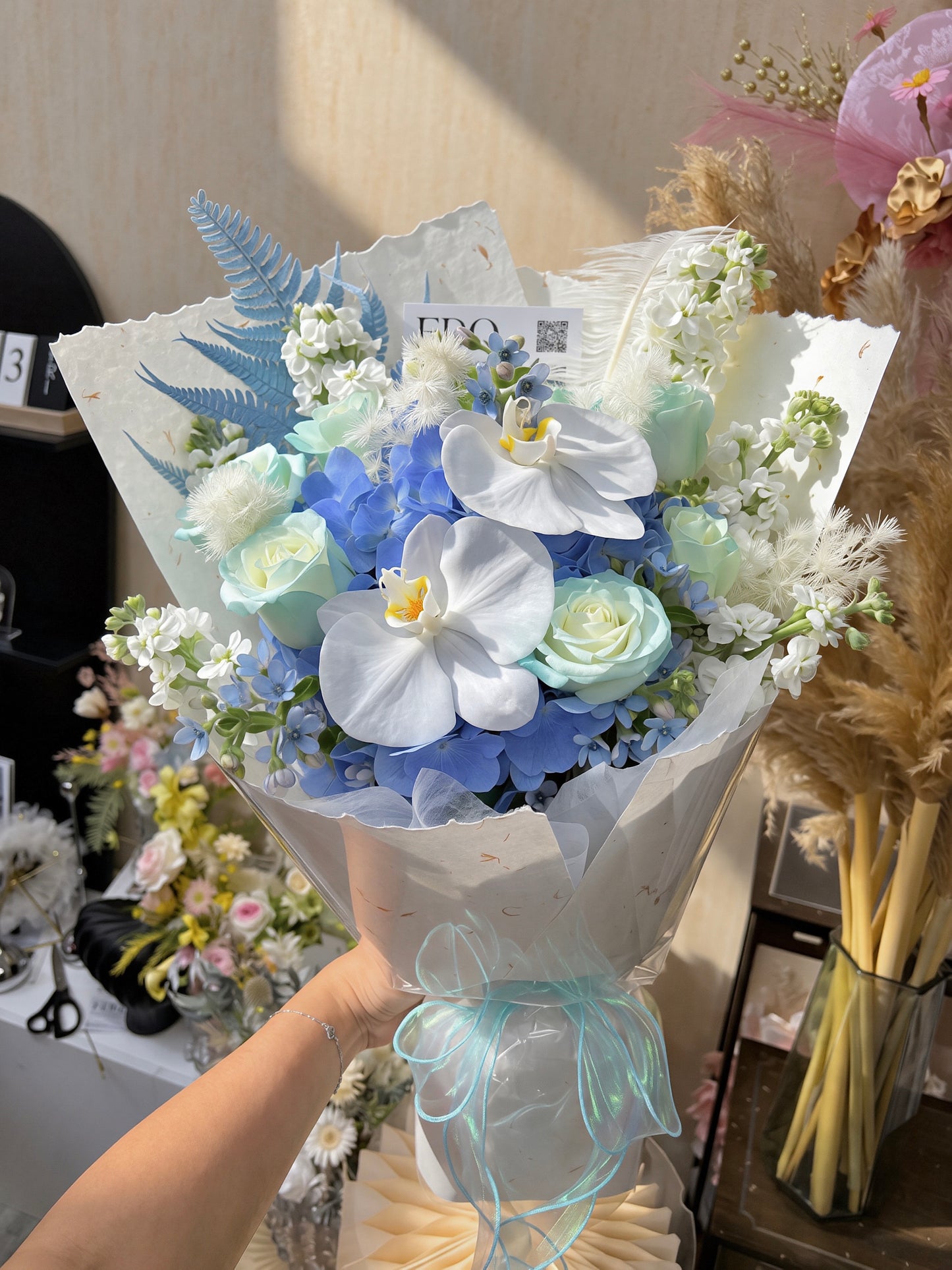 蓝白色系花束