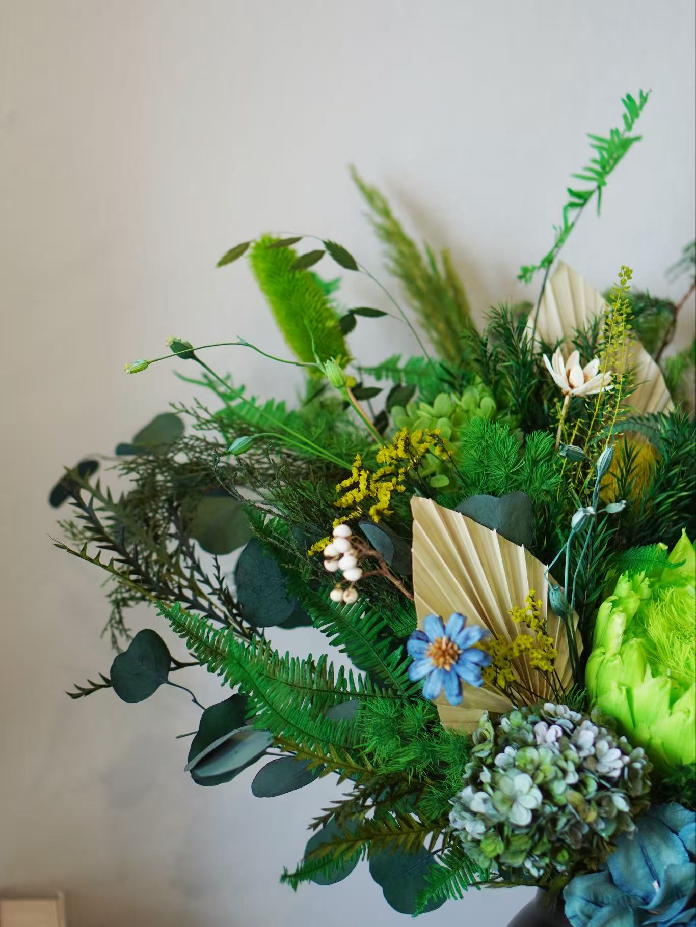 Verdant Enchantment Perserved Flower (PF 12)