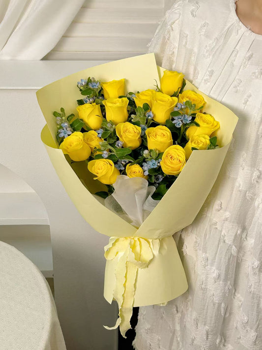 Lemon Sky Rose Bouquet (HB 51)