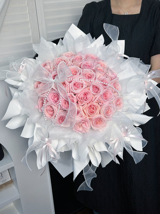 Sweet Serenity Rose Bouquet (HB 40)
