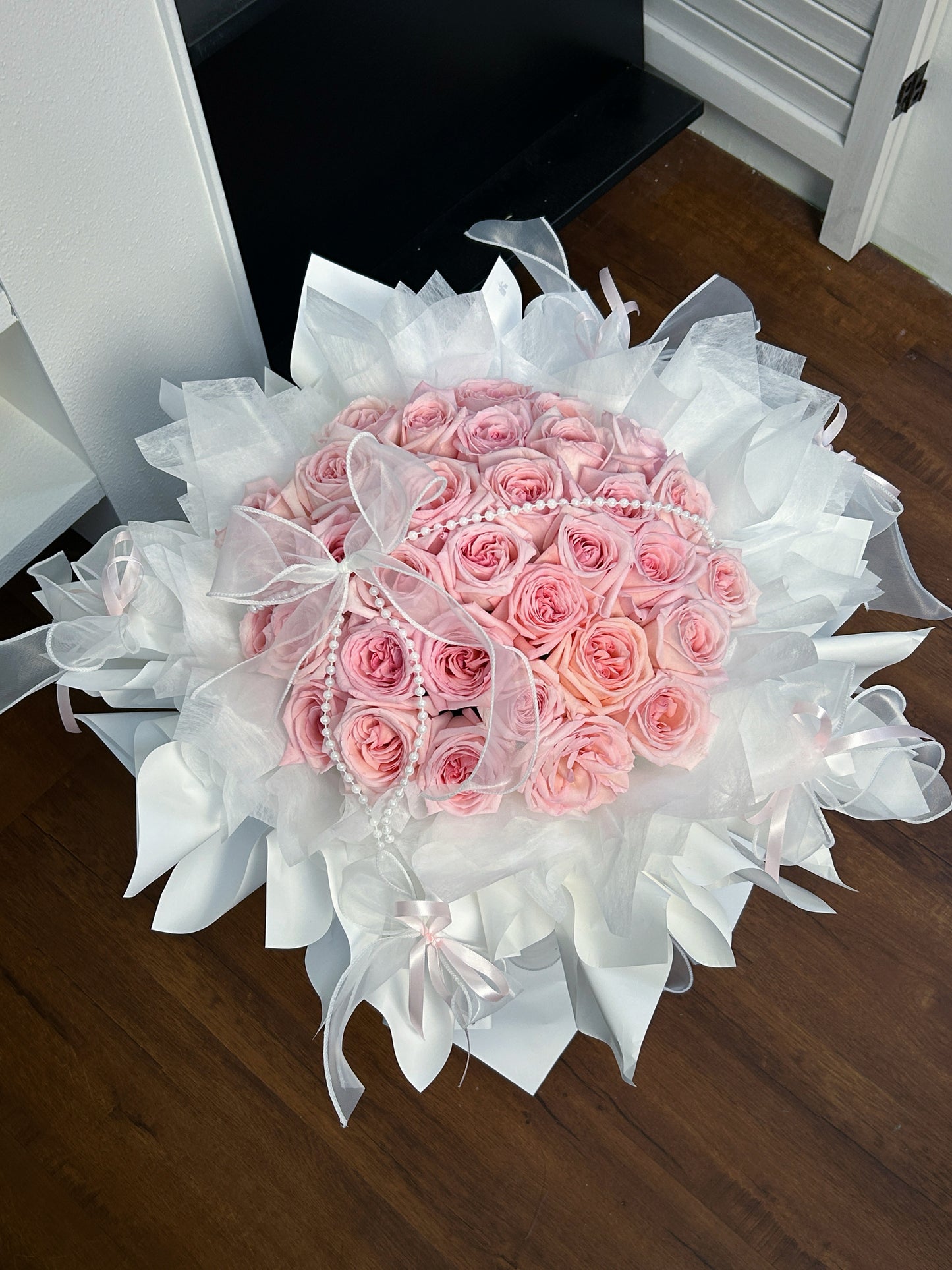 Sweet Serenity Rose Bouquet (HB 40)