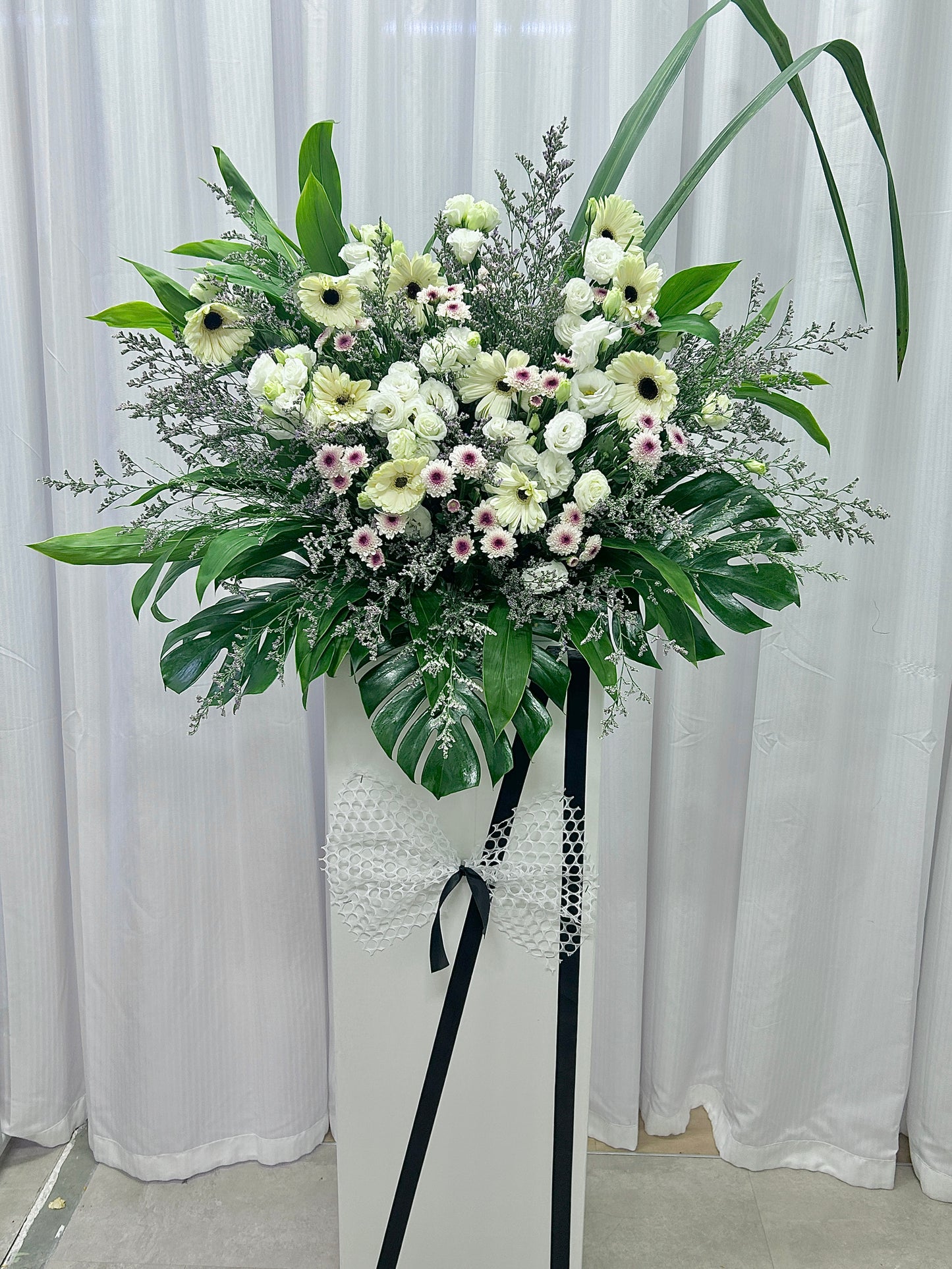 Eternal Peace Sympathy Stand (CF 06)
