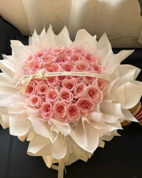 Light Pink Rose Bouquet (HB 41)