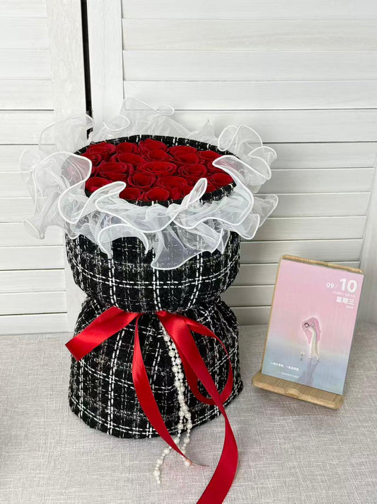 French Chanel-Inspired Preserved floral  (PF 05)