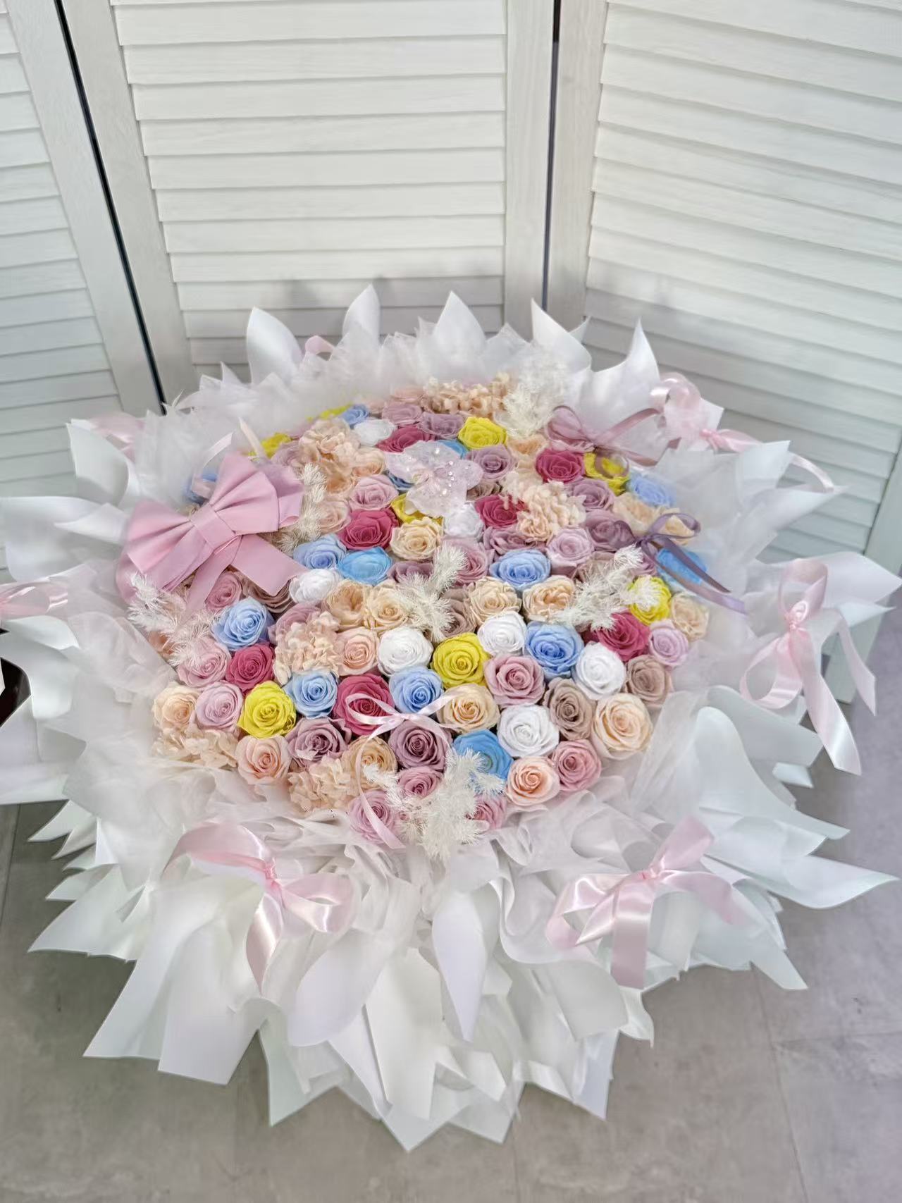 105 stalks Dopamine Preserved Flower Bouquet